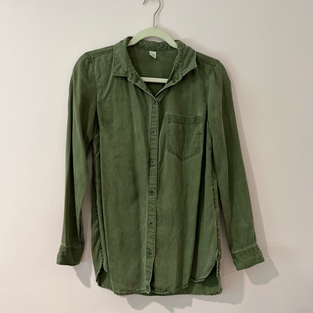 Old Navy Button Down Top